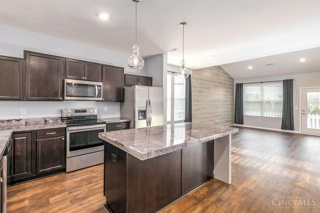 2063 E Seymour Avenue, Cincinnati, OH 45237