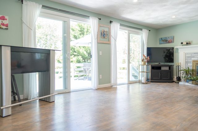 12 Tuckoosa Road, South Dennis, MA 02660