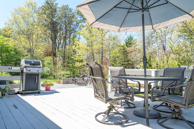 12 Tuckoosa Road, South Dennis, MA 02660