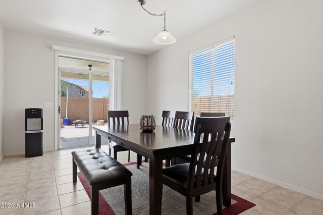7027 W St Charles Avenue, Laveen, AZ 85339