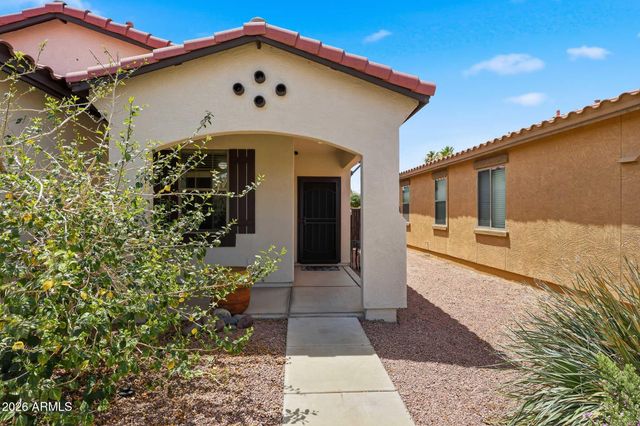 7027 W St Charles Avenue, Laveen, AZ 85339