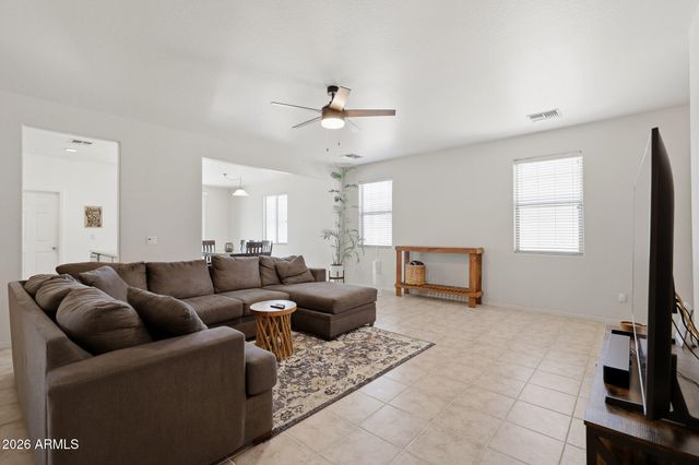 7027 W St Charles Avenue, Laveen, AZ 85339