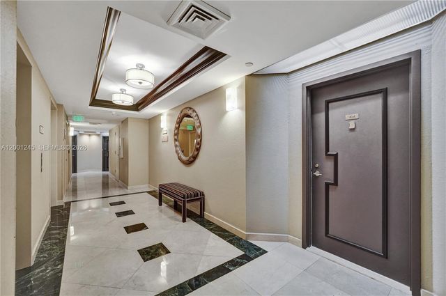 3600 Yacht Club Dr 904, Aventura, FL 33180