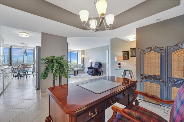 3600 Yacht Club Dr 904, Aventura, FL 33180