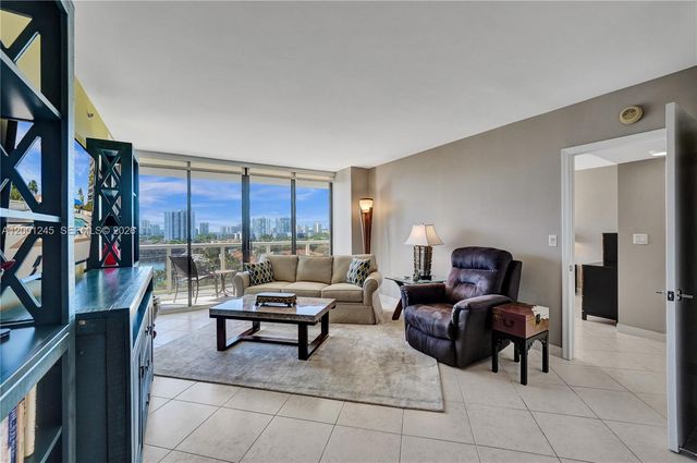 3600 Yacht Club Dr 904, Aventura, FL 33180