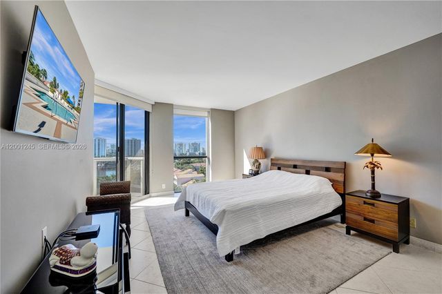 3600 Yacht Club Dr 904, Aventura, FL 33180