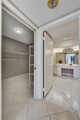 3600 Yacht Club Dr 904, Aventura, FL 33180