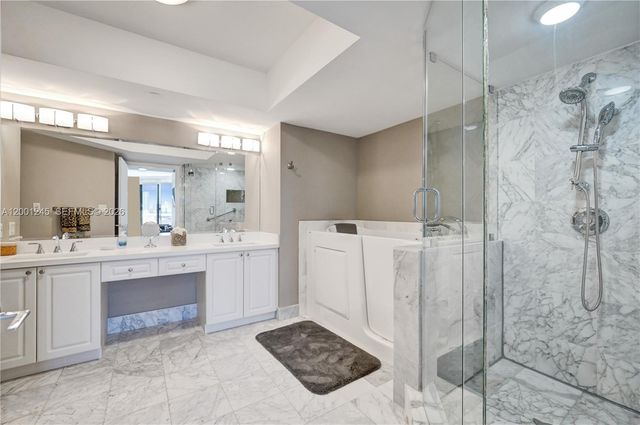 3600 Yacht Club Dr 904, Aventura, FL 33180