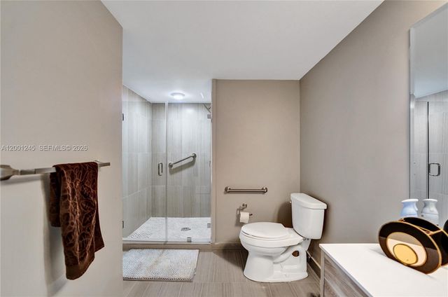 3600 Yacht Club Dr 904, Aventura, FL 33180