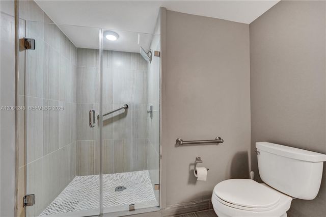 3600 Yacht Club Dr 904, Aventura, FL 33180