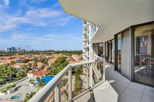 3600 Yacht Club Dr 904, Aventura, FL 33180