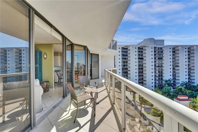 3600 Yacht Club Dr 904, Aventura, FL 33180