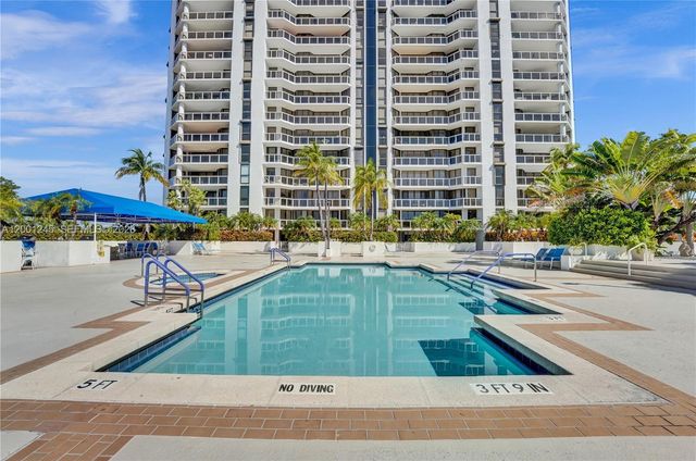 3600 Yacht Club Dr 904, Aventura, FL 33180