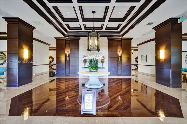 3600 Yacht Club Dr 904, Aventura, FL 33180