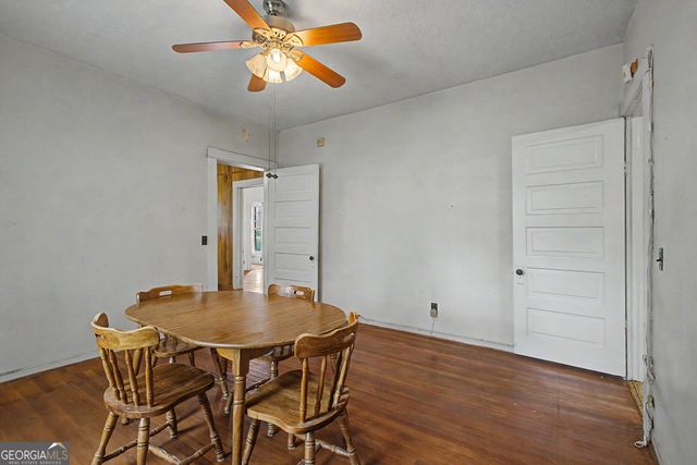 464 Sargent Main Street, Newnan, GA 30263