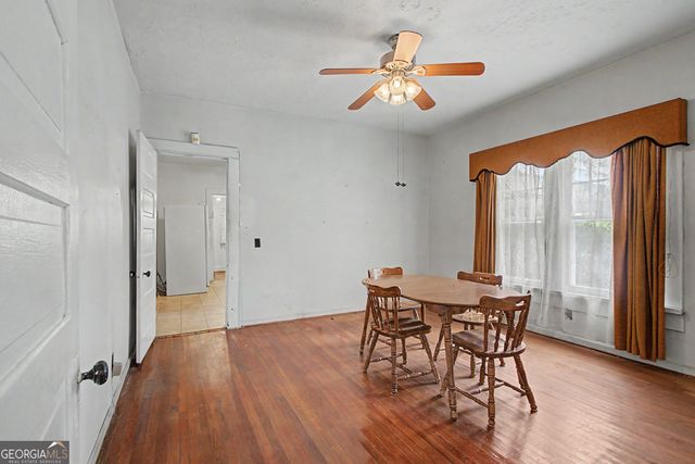 464 Sargent Main Street, Newnan, GA 30263