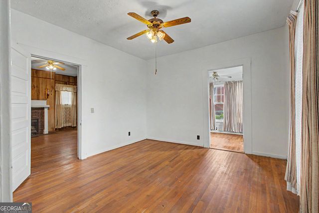 464 Sargent Main Street, Newnan, GA 30263
