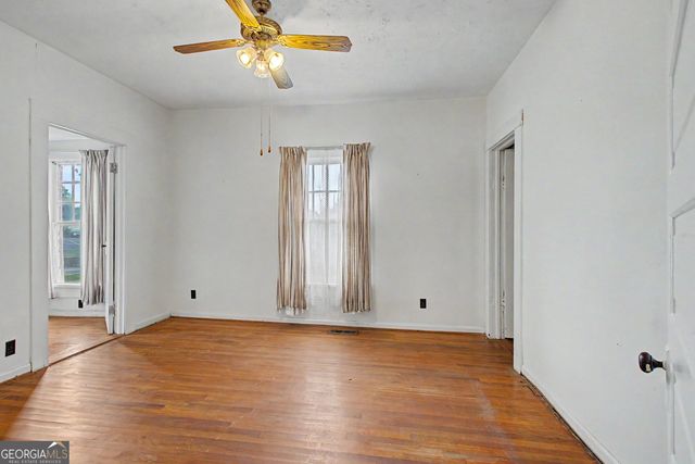 464 Sargent Main Street, Newnan, GA 30263