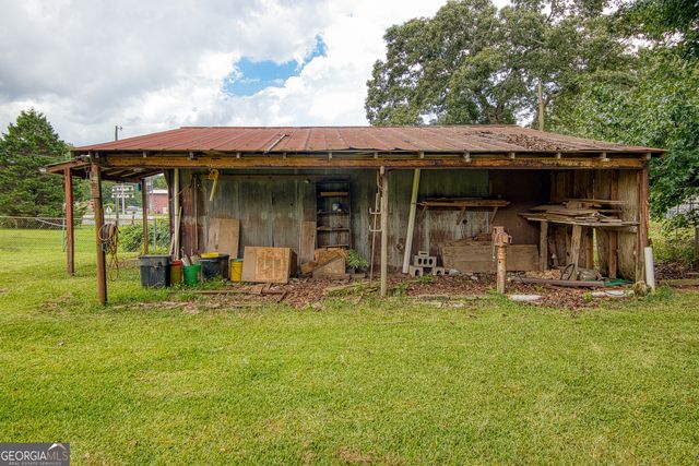 464 Sargent Main Street, Newnan, GA 30263