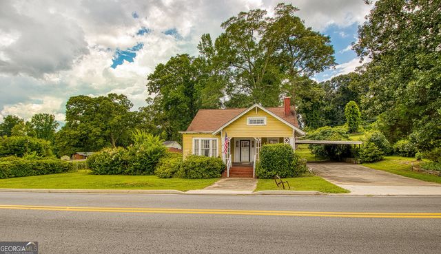 464 Sargent Main Street, Newnan, GA 30263