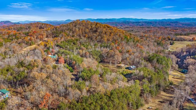 367 Cagle Road, Tellico Plains, TN 37385