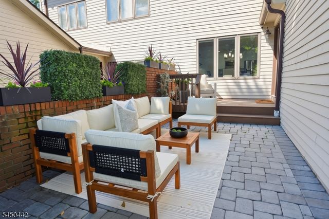 89 Fisher Rd, Mahwah Twp., NJ 07430