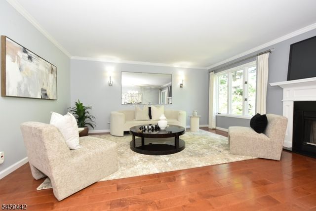 89 Fisher Rd, Mahwah Twp., NJ 07430