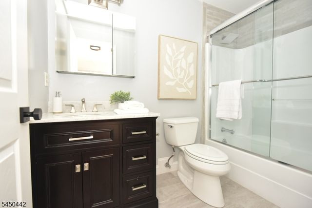 89 Fisher Rd, Mahwah Twp., NJ 07430