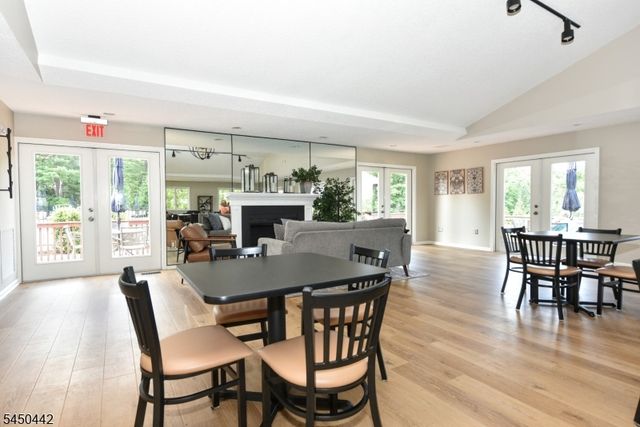 89 Fisher Rd, Mahwah Twp., NJ 07430