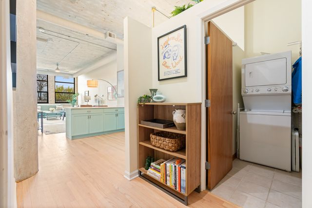 1800 W Roscoe Street 316, Chicago, IL 60657