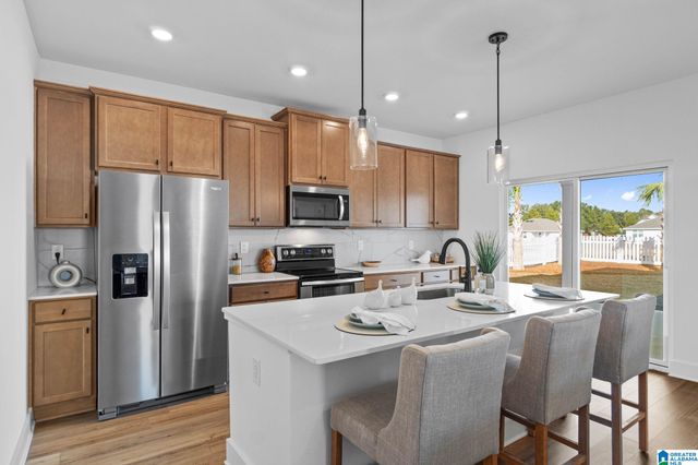 194 BELLEHURST DRIVE, Warrior, AL 35180