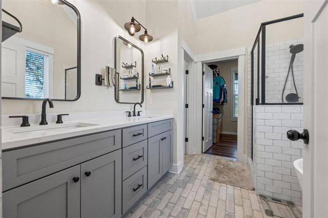 11 Bradley Road, Talking Rock, GA 30175