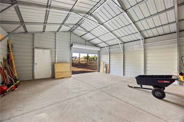 11 Bradley Road, Talking Rock, GA 30175