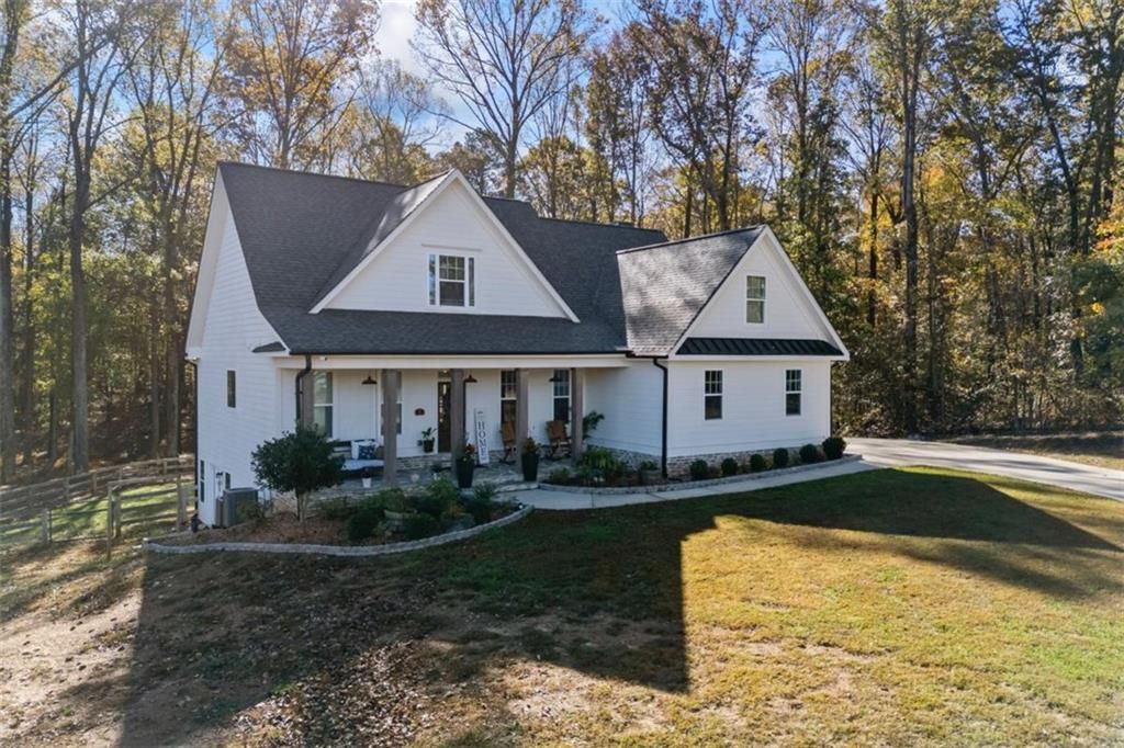 11 Bradley Road, Talking Rock, GA 30175