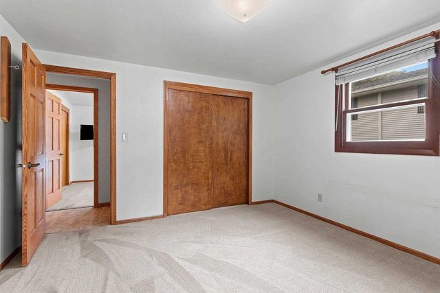 1203 VALLEY VIEW ROAD, Green Bay, WI 54304
