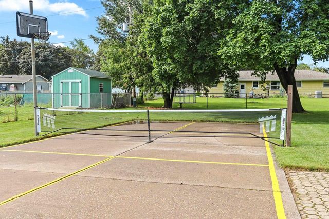 1203 VALLEY VIEW ROAD, Green Bay, WI 54304