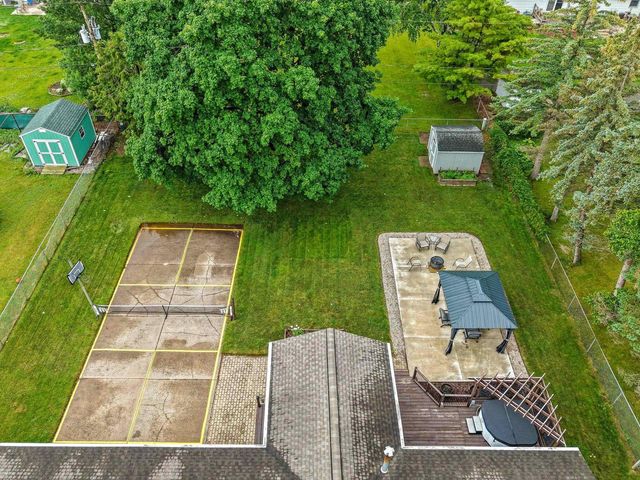 1203 VALLEY VIEW ROAD, Green Bay, WI 54304