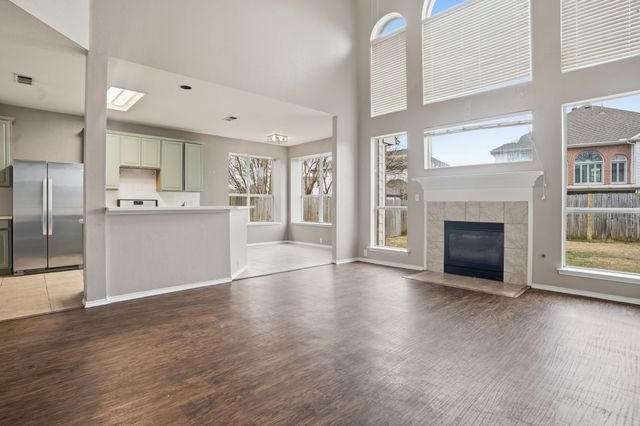 4008 Double Oak Drive, Bedford, TX 76021