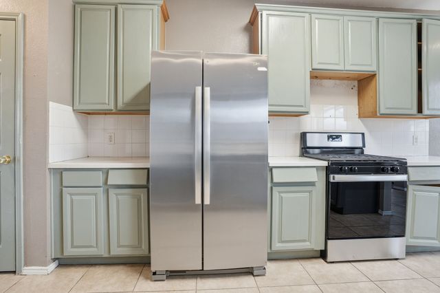 4008 Double Oak Drive, Bedford, TX 76021