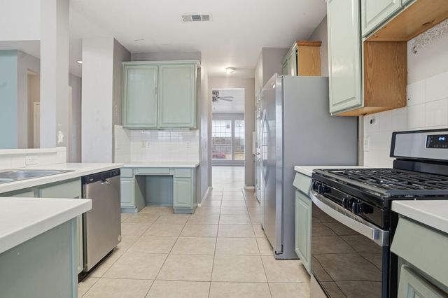 4008 Double Oak Drive, Bedford, TX 76021