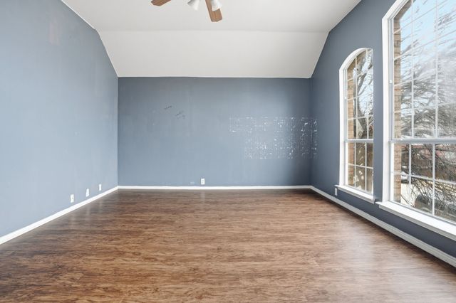 4008 Double Oak Drive, Bedford, TX 76021