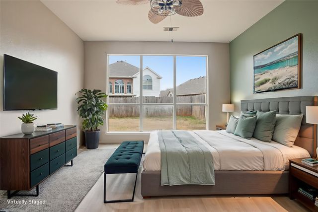 4008 Double Oak Drive, Bedford, TX 76021