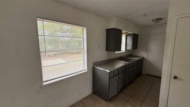4916 Mcdougal Street, Greenville, TX 75401