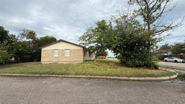 4916 Mcdougal Street, Greenville, TX 75401
