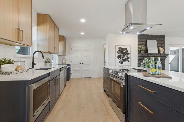 430 Worcester Way, Richardson, TX 75080