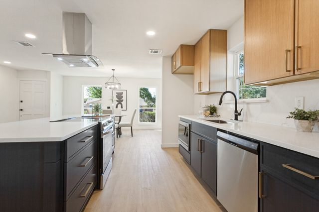430 Worcester Way, Richardson, TX 75080
