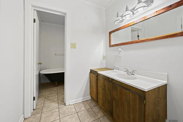 1725 Cedar Ave, Jackson, LA 70748