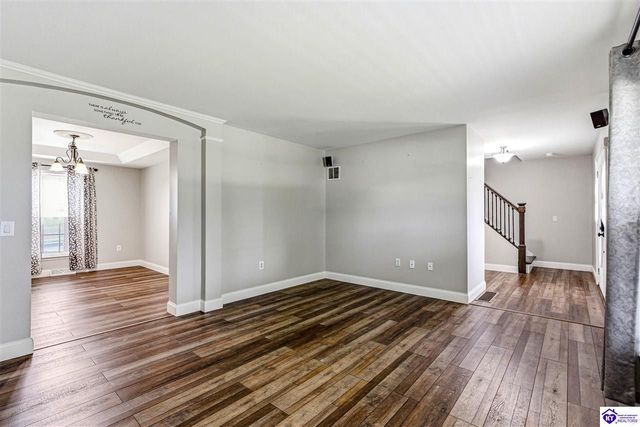 20 Oxmoor Drive, Elizabethtown, KY 42701