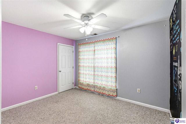 20 Oxmoor Drive, Elizabethtown, KY 42701