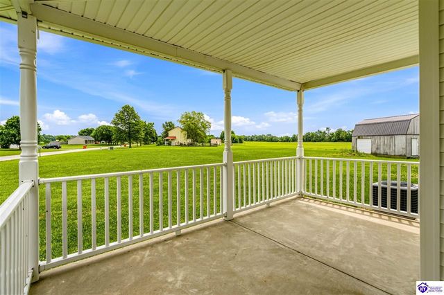 20 Oxmoor Drive, Elizabethtown, KY 42701